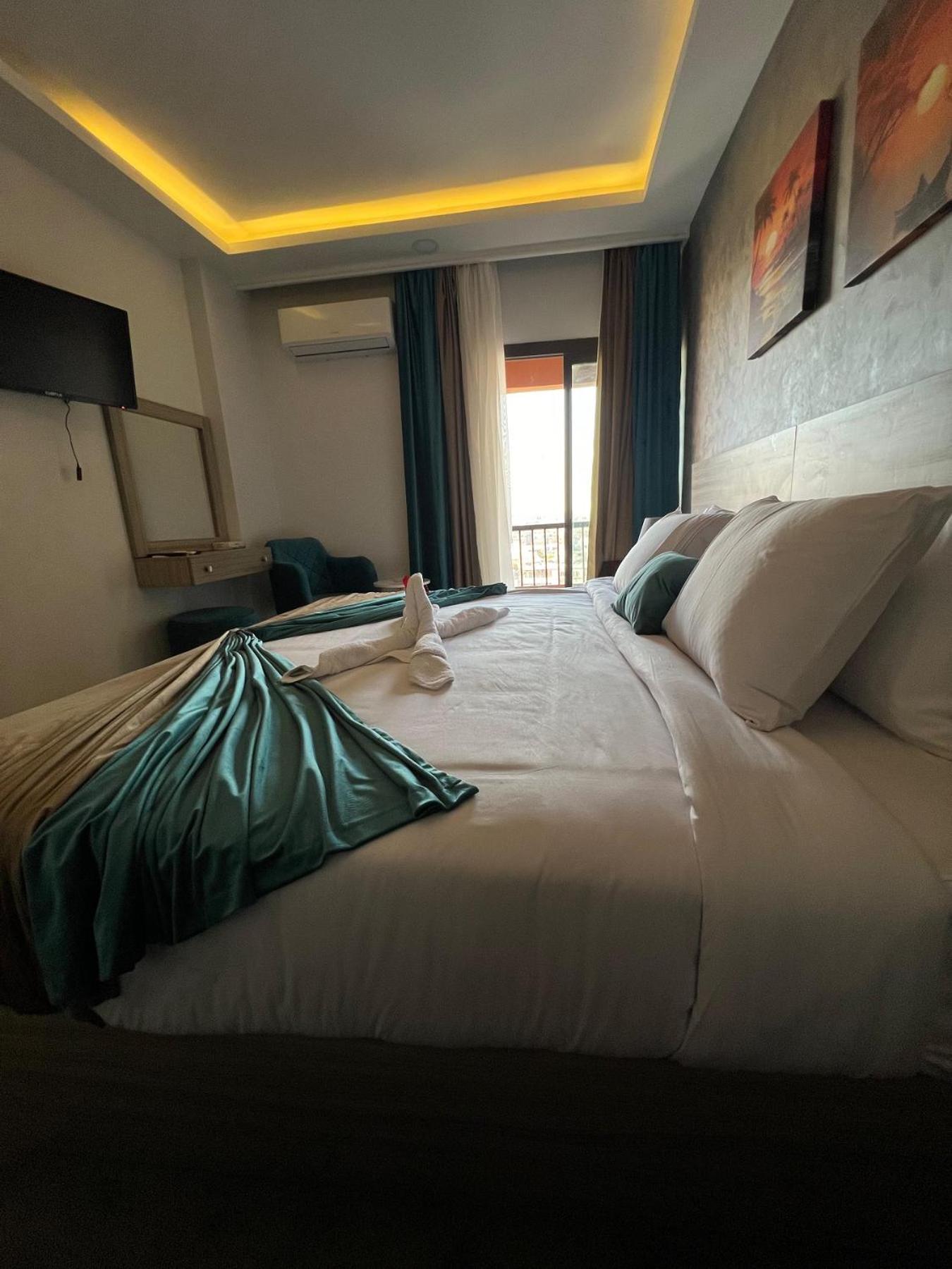 Mar Charbel Hotel Caïro